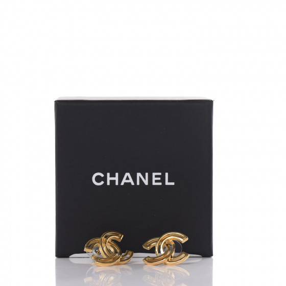CHANELゴールド チャーム CHANEL Metal Obazine CC Earrings Gold 586077 | FASHIONPHILE