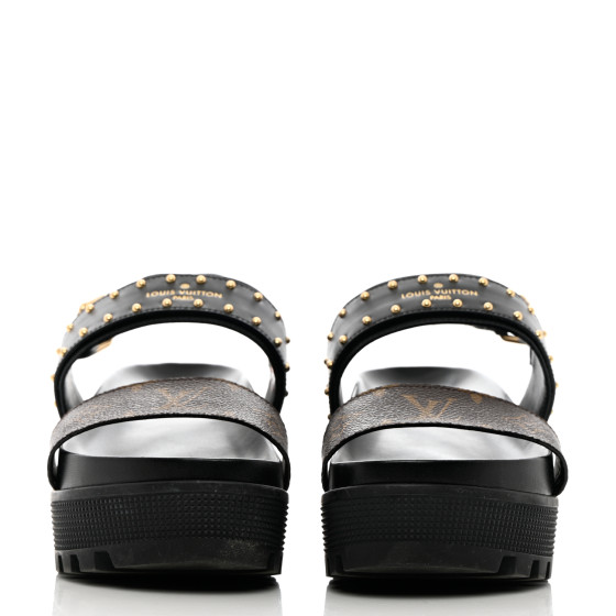 J*y様 LOUIS VUITTON ブラック ミュール LOUIS VUITTON Lambskin Embossed Monogram Jumbo Flatform Mule