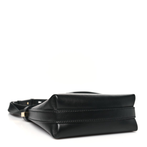 【送料&関税込】Ferragamo vara Bow Smartphone Holder ☆【FERRAGAMO】☆Varaリボン スマホホルダーショルダーバッグ
