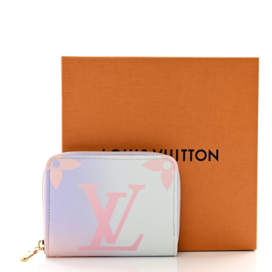 LOUIS VUITTON Monogram Giant Spring In The City Zippy Coin