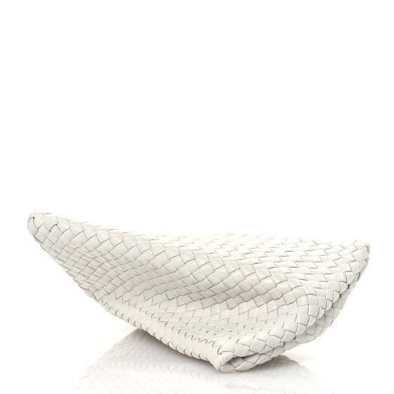 BOTTEGA VENETA ◆ PILLOW PADDED NAPPA CLUTCH BOTTEGA VENETA Nappa Maxi Intrecciato Padded Clutch Black