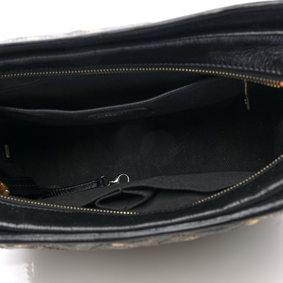 【gabugabu☆】 GUCCI X PIKARAR Cubic Rubber Monogram Animal Print Womens