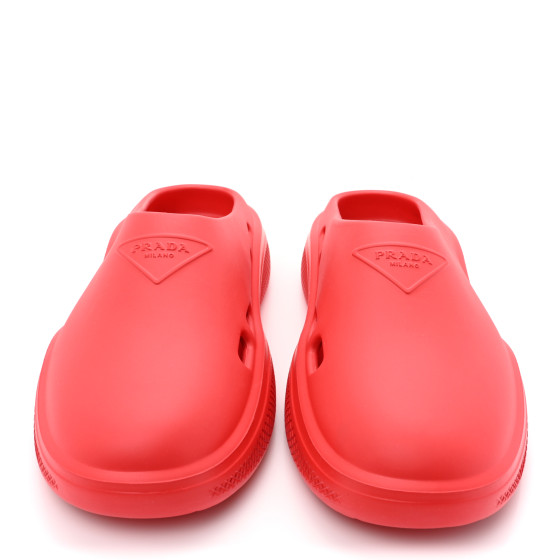 【送料&関税込】Prada Mellow Rubber Mules Prada Mellow Rubber Logo Embossed Mules Clogs Size 40 $625