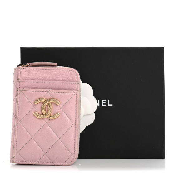 可愛い子のマストバイ_CHANEL_ジップ_カード_財布_コイン_ピンク CHANEL Caviar Quilted Studded CC Zip Card Holder Pink
