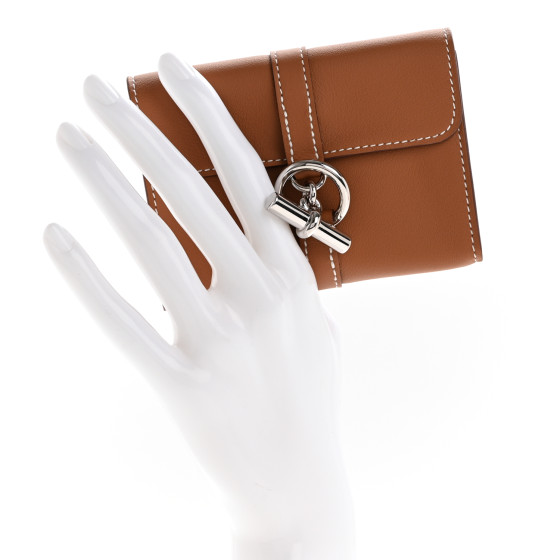 HERMES Swift Glenan Compact Wallet Gold 1610979 | FASHIONPHILE