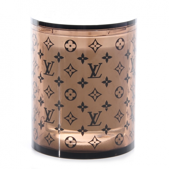 新品　未開封　LOUIS VUITTON キャンドル　ギフトBOX付き LOUIS VUITTON Candle VIP Gift with Box 62298 | FASHIONPHILE