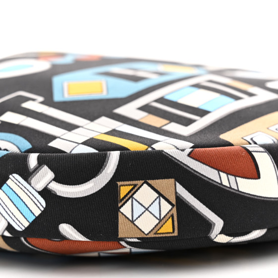 【Bleu Marine / Craie / Noir】HERMES Sursoie To Go バッグ HERMES Silk Sursoie To Go Pouch Bleu Marine Craie Noir