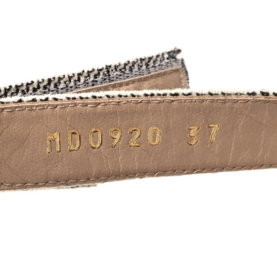 J'ADIORストラップ付き　ミュールサイズ37.5 heelストラップモチーフ付きポインテッドミュール[品番