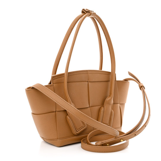 関税送料込み★BOTTEGA VENETA★ARCO アルコ CARAMEL 関税送料込み☆BOTTEGA VENETA☆ARCO アルコ CARAMEL
