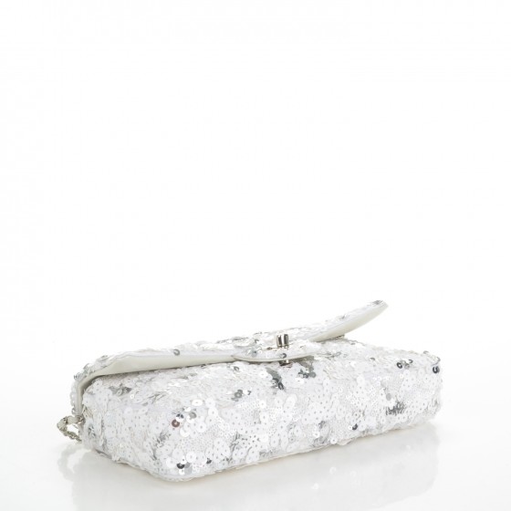 25SS【CHANEL】ナチュラルストーン CHANEL Sequin East West Flap Dark White 170174 | FASHIONPHILE