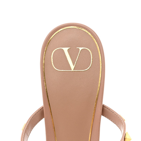 VIP【関税送料無料】希少 Valentino Garavani Studshield Sandal VALENTINO GARAVANI Goatskin Rockstud Sculpted Heel 70mm