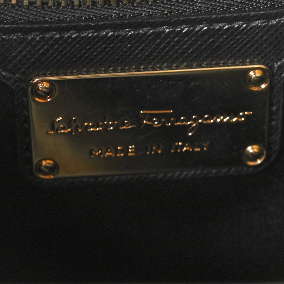 Salvatore Ferragamo ブラック パーティーバッグ Salvatore Ferragamo ブラックパーティーバッグ FERRAGAMO