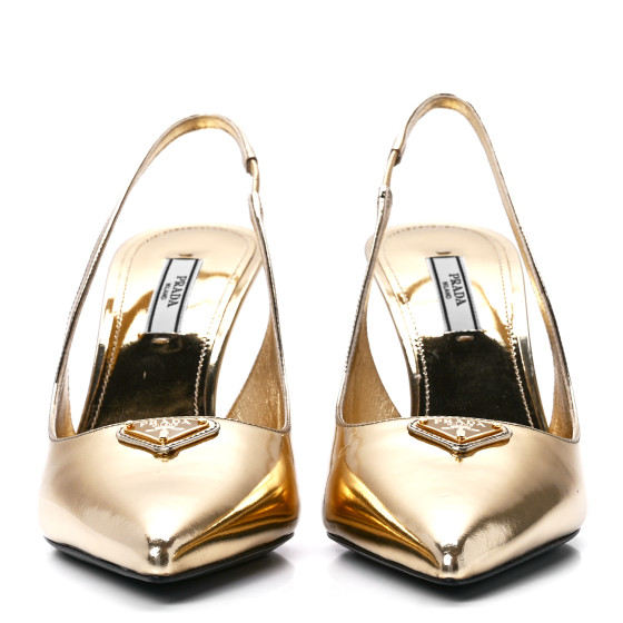 PRADA オルゴール　未使用 PRADA Metallic Calfskin Metal Triangle Logo 85mm Slingback
