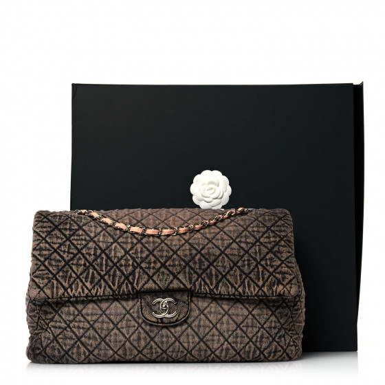 CHANEL Denim Quilted Denimpression XXL Flap Rose Clair