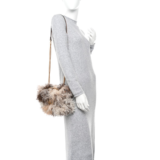 【関税&送料込】Gucci Beige Shearling Small Marmont Shoulder Gucci GG Marmont Mini shearling shoulder bag Gucci