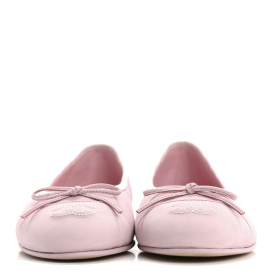 CHANEL Suede Calfskin Cap Toe CC Ballerina Flats 37.5 Light