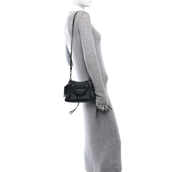●送料込●BALENCIAGA●NEO CLASSIC MINI トップハンドル バッグ Balenciaga Neo Classic Mini Handbag | Saks Fifth Avenue