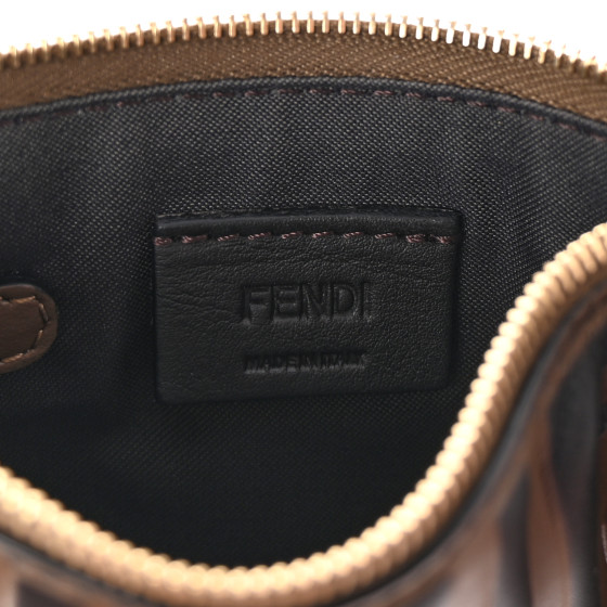 FENDI名刺入れCC CASE VIT.SOFT STAMPA FF 1974 FENDI Vitello Soft F is Fendi Bi-Color FF 1974 Embossed