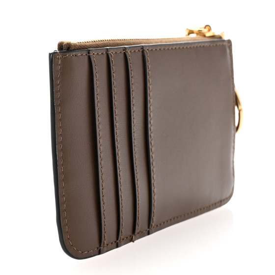 FENDI名刺入れCC CASE VIT.SOFT STAMPA FF 1974 FENDI Vitello Soft F is Fendi Bi-Color FF 1974 Embossed Key