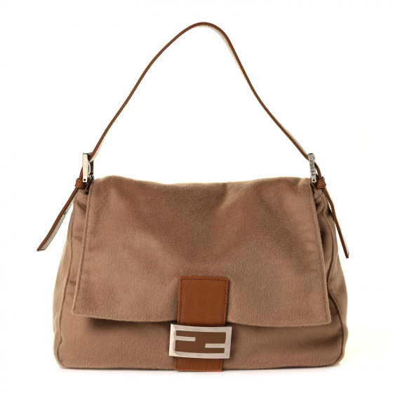 バッグ FENDI cashmere mamma baguette FENDI Cashmere Mama Baguette Brown 1066326 | FASHIONPHILE