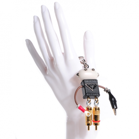 PRADA★新品6.7万円プラダ 2TR063 TRICKROBOTキーホルダー 楽天市場】PRADA プラダ ロボット キーホルダー エドワード