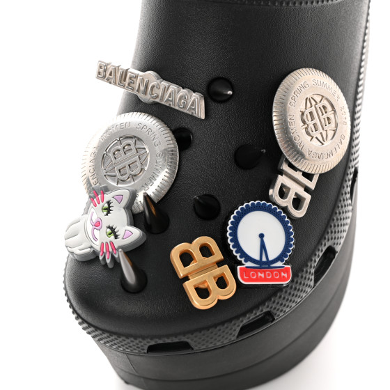 【BALENCIAGA】CROCS クロックス チャーム付き BALENCIAGA】CROCS MULE | AYIN