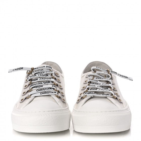 【DIOR】ディオール
プラチナ会員 バースデー ノベルティ￼ 新品同様 DIOR ディオール Taille souliers B22 ロゴ メッシュ