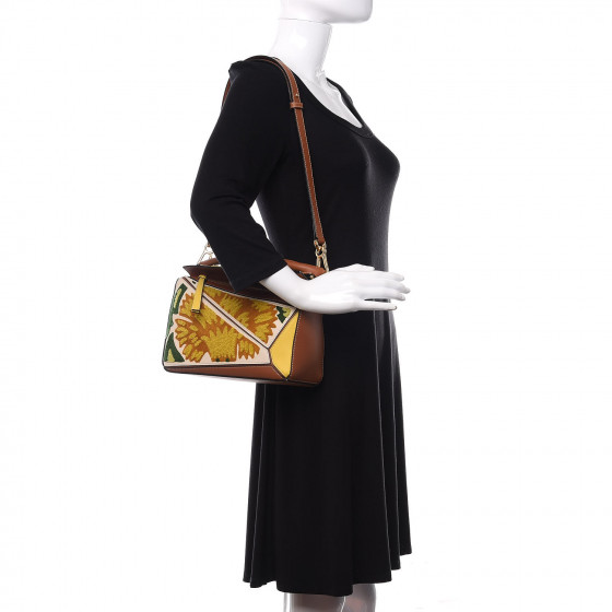 LOEWE モーガン Loewe William De Morgan Embroidered Mini Puzzle Bag