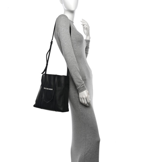 BALENCIAGA EVERYDAY トートバッグ XXS BLACK Balenciaga Everyday XXS Tote Bag | Saks Fifth Avenue
