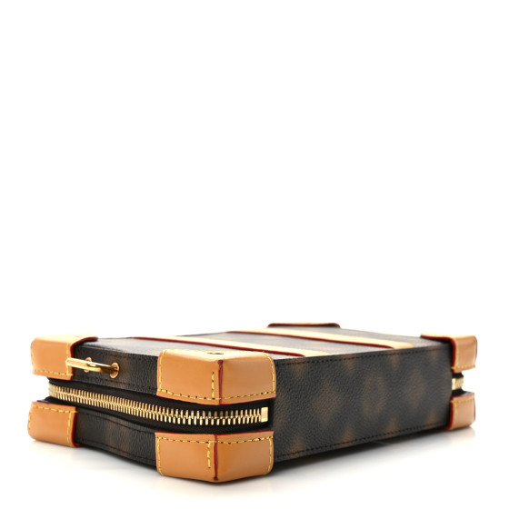 LOUIS VUITTON Monogram Blurry Soft Trunk Messenger 1500489