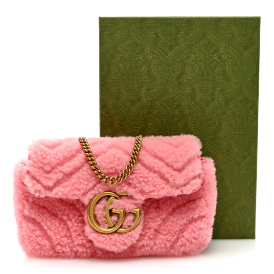 ショルダーバッグ・ポシェット Shearling Trim Super Mini GG Marmont Shoulder Bag New Gucci Shearling Trim Super Mini GG Marmont Shoulder Bag