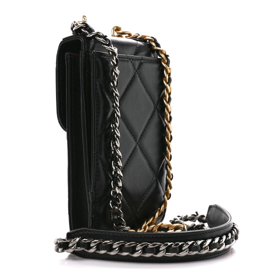 【CHANEL】Chanel 19 phone bag★シャネル【ランク:A】 Chanel 19 Phone Holder bag - Touched Vintage