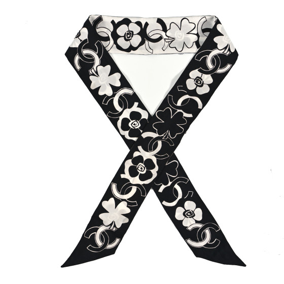 CHANELツイリー CHANEL Silk Clover CC Slim Bandeau Scarf Black White 1249488