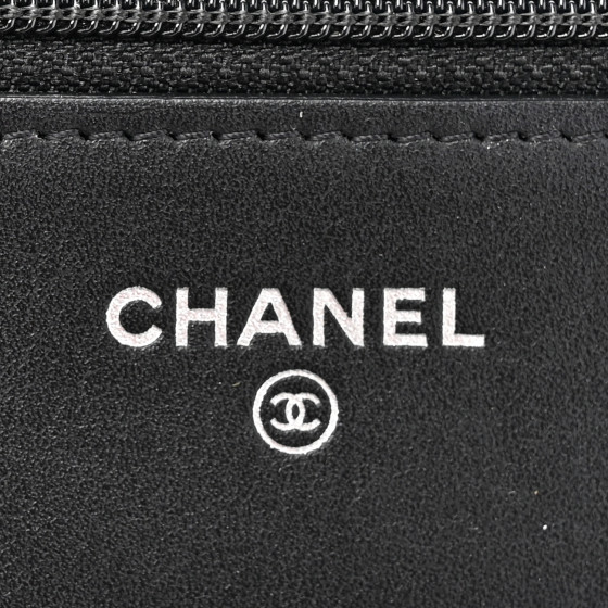 CHANEL Aged Calfskin Chevron Quilted Reissue Wallet On Chain