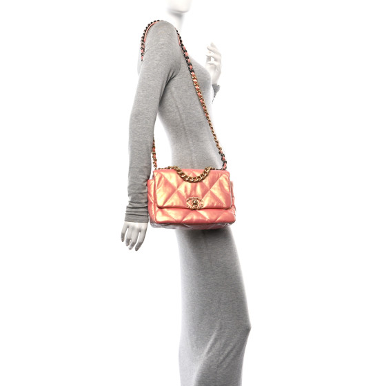 CHANEL Iridescent Calfskin Quilted Medium Chanel 19 Flap