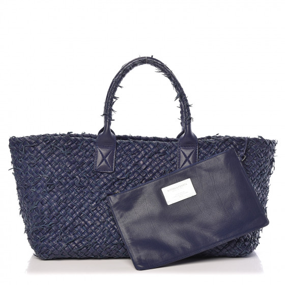 BOTTEGA VENETA Chevre Intrecciato Fringe Netted Medium Cabat