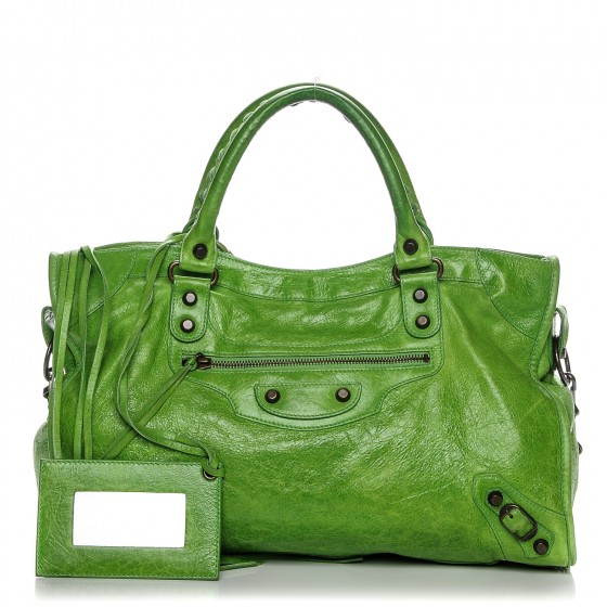 バッグ Balenciaga Archive The City Bag green The Balenciaga City Bag Is Trending Again