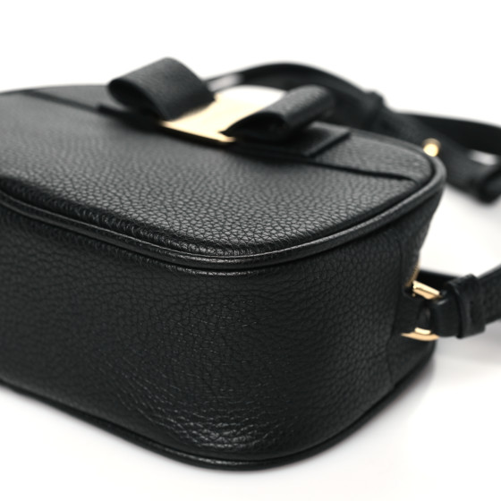 ◆正規品◆FERRAGAMO VARA BOW CAMERA BAG BLACK◆関税込◆人気 NWT NEW Salvatore Ferragamo women's Vara bow black leather