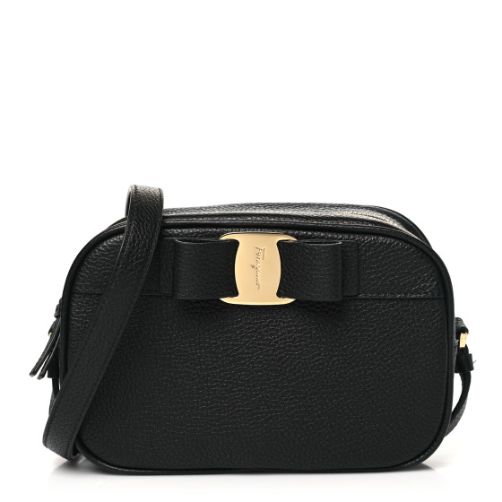 ☆人気☆【FERRAGAMO】☆バラボウ カメラバッグ☆BLACK SALVATORE FERRAGAMO Calfskin Vara Bow Camera Bag Black