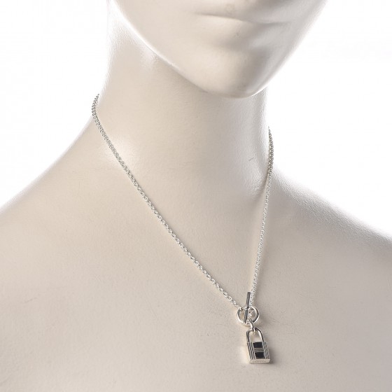 （HERMES）Kelly Cadenas pendant Kelly Cadenas pendant | Hermès USA