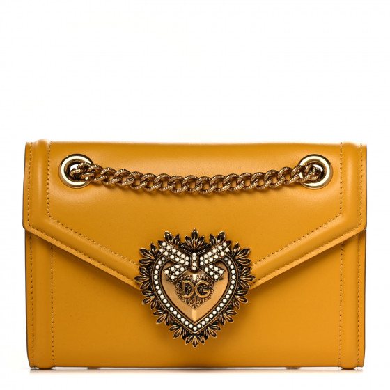 【Dolce & Gabbana】DEVOTION カーフスキンスモールバッグ 淡いピンクのウィメンズ DEVOTION バッグ スモール スムーズ