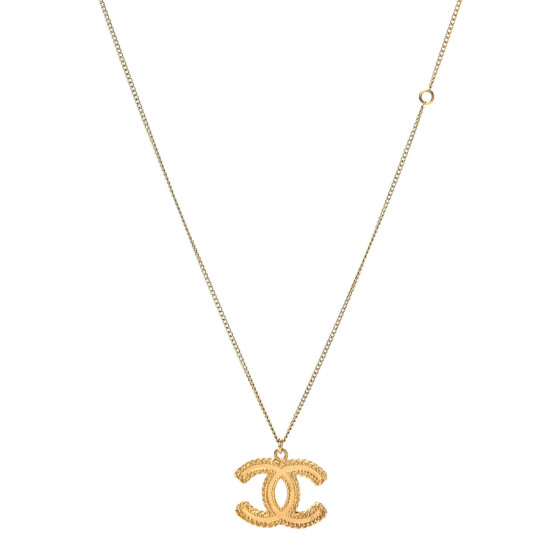 CHANEL Metal CC Necklace Matte Gold