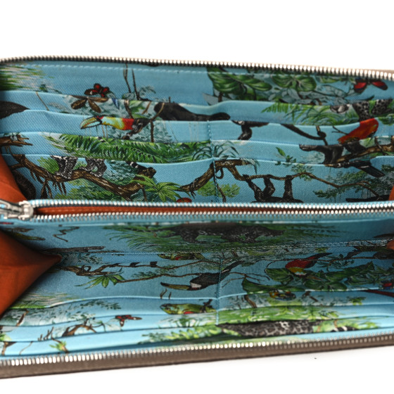 HERMES Silk'in 壊れたジッパー HERMES Silk'in 壊れたジッパー silk-in-change-purse--
