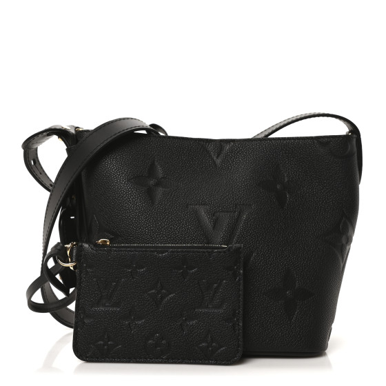 Louis Vuitton 黒 モノグラムエンボスレザー ミュール 38.5 Louis Vuitton 黒 モノグラムエンボスレザー ミュール 38.5