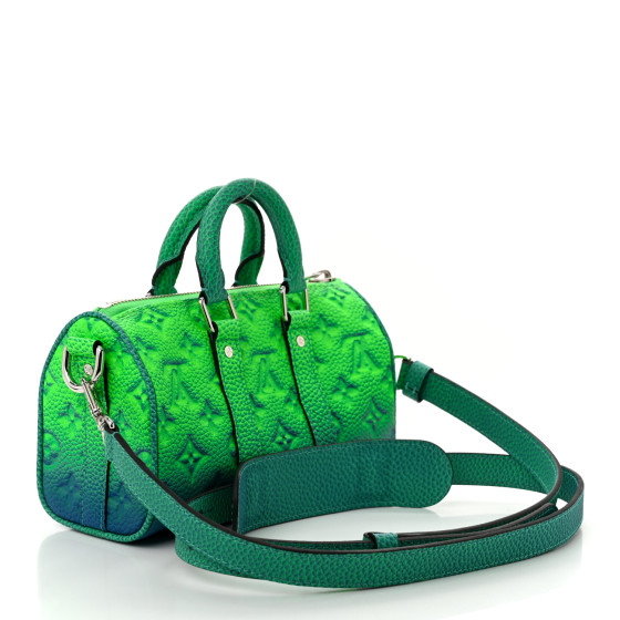LOUIS VUITTON Taurillon Illusion Keepall XS Bleu Vert