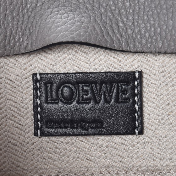【関税&送料込】Loewe Loewe Bag Loewe // Leather Amazona 28 Bag – VSP Consignment