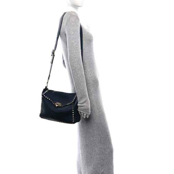 ショルダーバッグ・ポシェット VALENTINO GARAVANI Messenger rockstud shoulder bag Valentino Rockstud Messenger Crossbody Bag- Large (Black