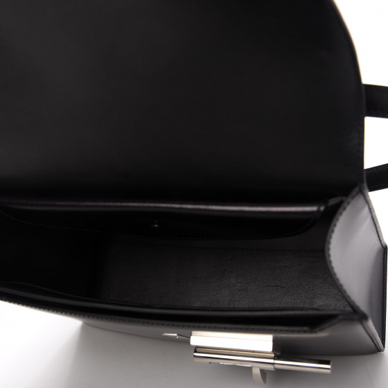 HERMES Box Verrou 21 Black 786034 | FASHIONPHILE