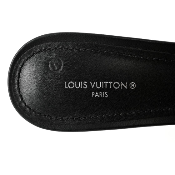 Louis Vuitton 黒 モノグラムエンボスレザー ミュール 38.5 LOUIS VUITTON Lambskin Embossed Monogram Revival High Heel