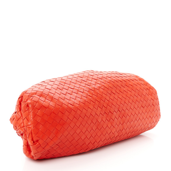 BOTTEGA VENETA ◆ PILLOW PADDED NAPPA CLUTCH BOTTEGA VENETA Nappa Intrecciato Crisscross Clutch Chalk